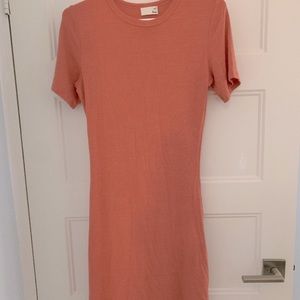 ARITZIA- T-shirt dress